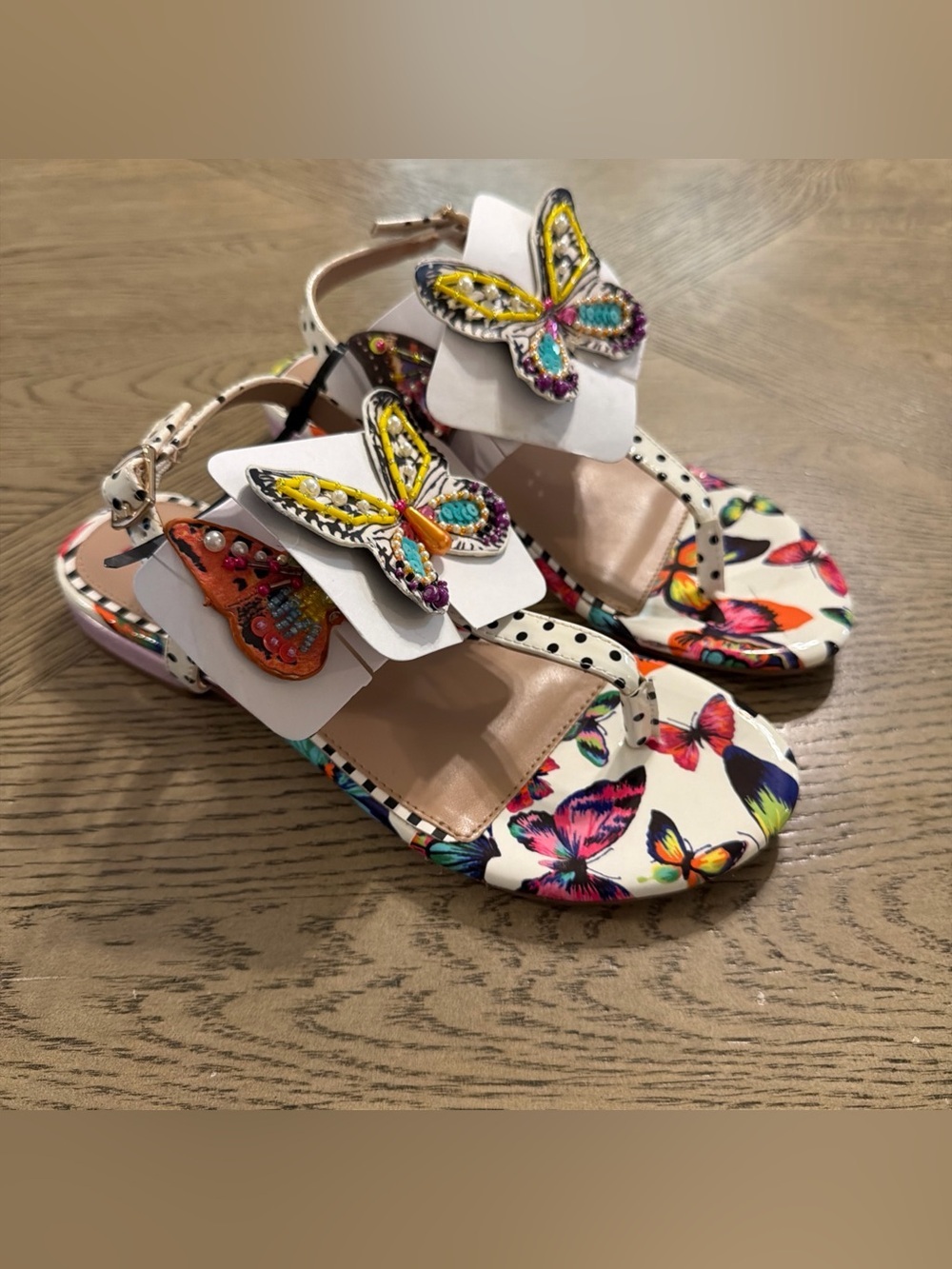 Betsey Johnson Dacie Flat Sandals Size 5.5